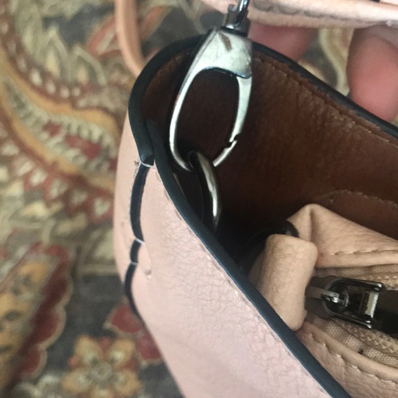 Purse - Picture 4 of 4